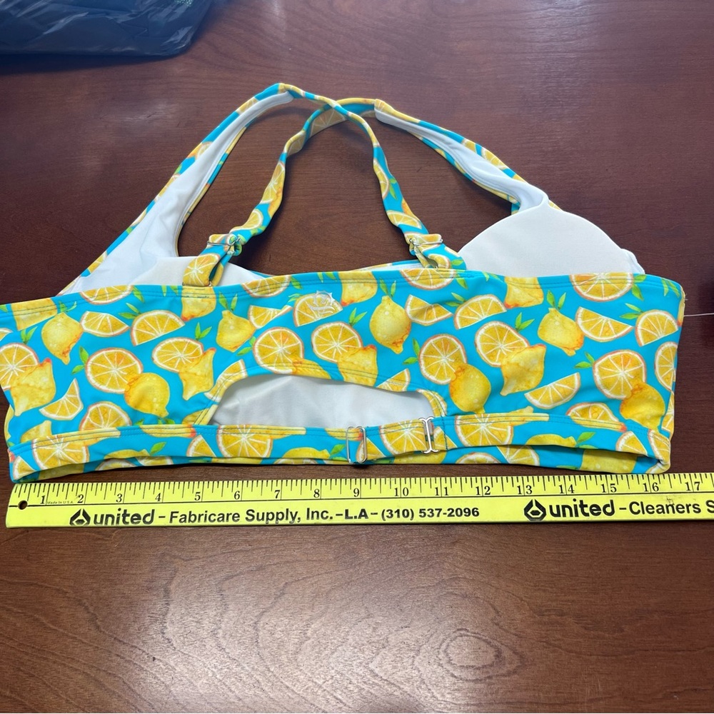 New SwimZip Scoop Bikini Top New With Tags Size 2X Lemons plus Size Bikini top - Picture 11 of 16